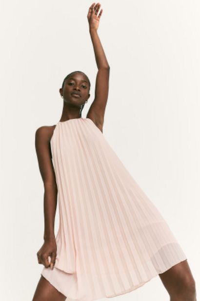 Plisované šaty v akcii za 29,99€ v H&M