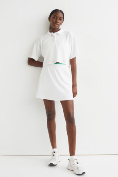 Rýchloschnúca tenisová sukňa v akcii za 9,99€ v H&M