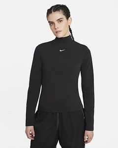 Nike Sportswear Collection Essentials v akcii za 28,47€ v Nike