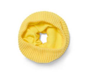 Pletený dutý šál, žltý v akcii za 5,99€ v Tchibo