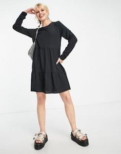 Vero Moda long sleeved smock dress in black v akcii za 141,89€ v asos